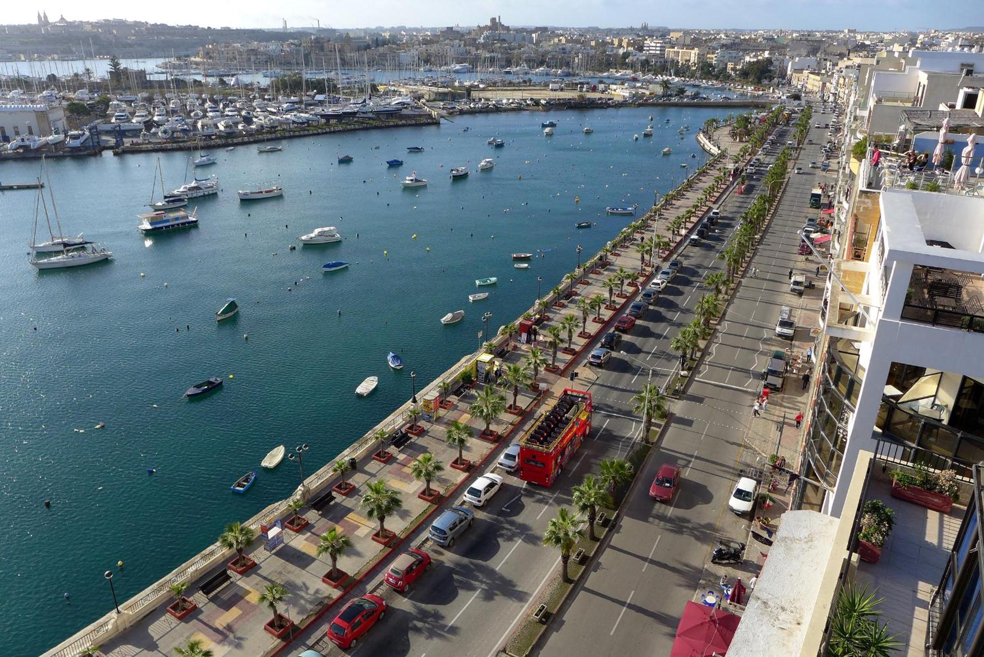 Brand New 2 Bed 2 Bath Apartment In Sliema By The Sea Exteriör bild